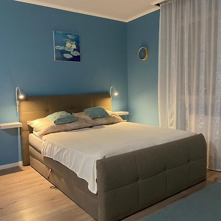 Alma Apartman Appartement Szeged Buitenkant foto