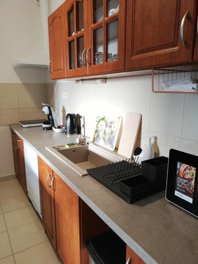 Alma Apartman Appartement Szeged Buitenkant foto